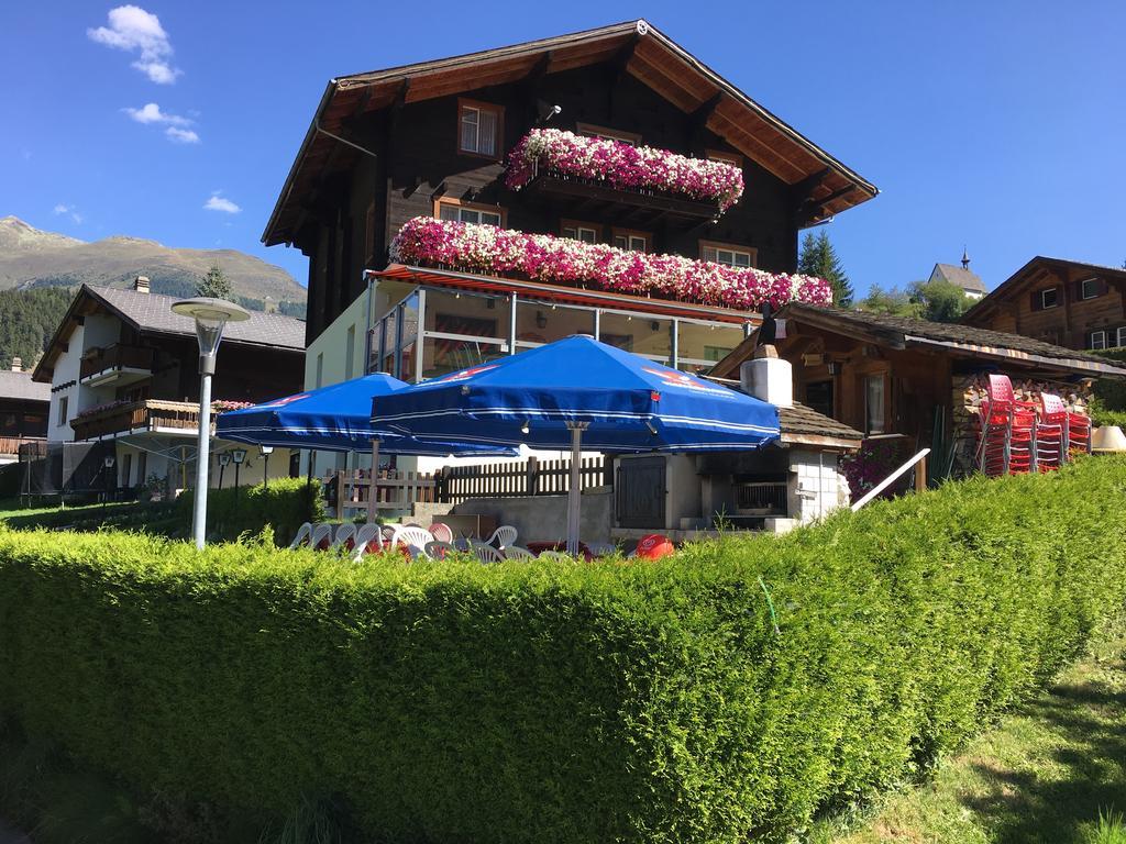 Hotel Haus Muehlebach Ernen Extérieur photo